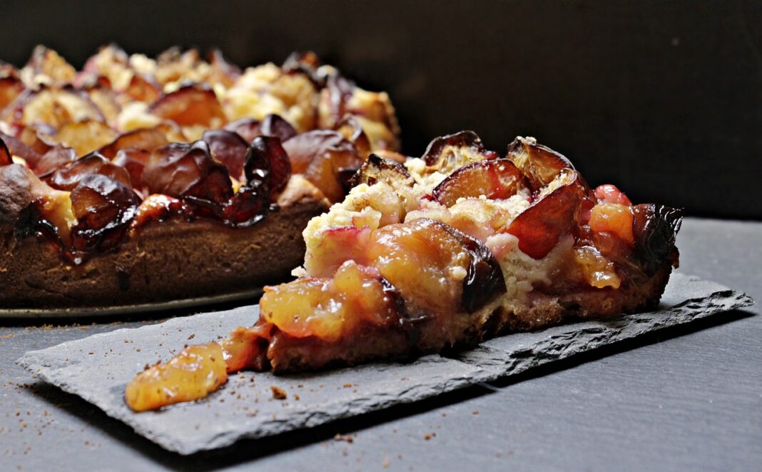 plum-cake-3641849_1280