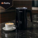 Przepis-na-spienione-mleko-do-kawy-z-wykorzystaniem-spieniacza-RUHHY-4