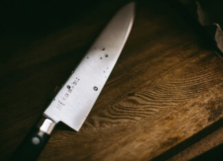 Ostrzałka do noży kuchennych na lata – inwestycja w solidny polski system OSTRY zamiast jednorazowych rozwiązań Ostrzałka do noży kuchennych na lata – inwestycja w solidny polski system OSTRY zamiast jednorazowych rozwiązań